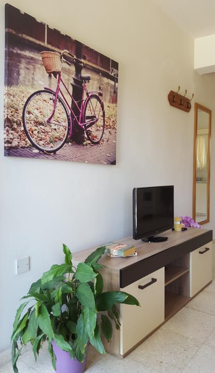 Arilena Holiday Apartments Paphos Exterior photo
