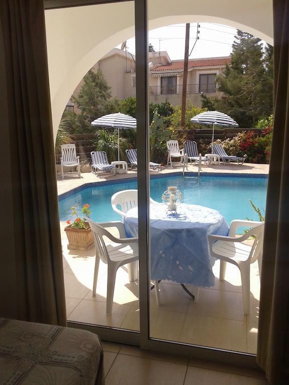 Arilena Holiday Apartments Paphos Exterior photo